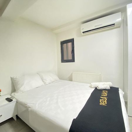 Comfortable And Central Studio Flat In Beyoglu Lägenhet Istanbul Exteriör bild