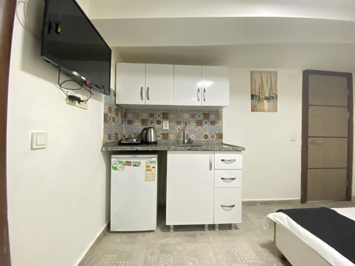 Comfortable And Central Studio Flat In Beyoglu Lägenhet Istanbul Exteriör bild